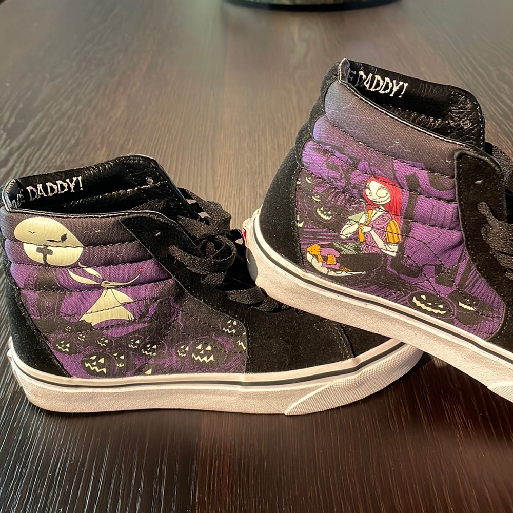 Disney: Tim Burton’s The Nightmare Before Christmas Vans Sk8-Hi